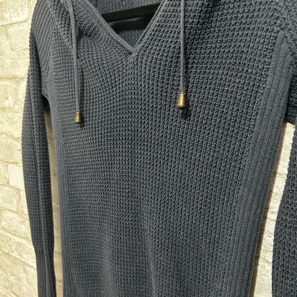 Navy Blue Sweater - Picture 2 of 5